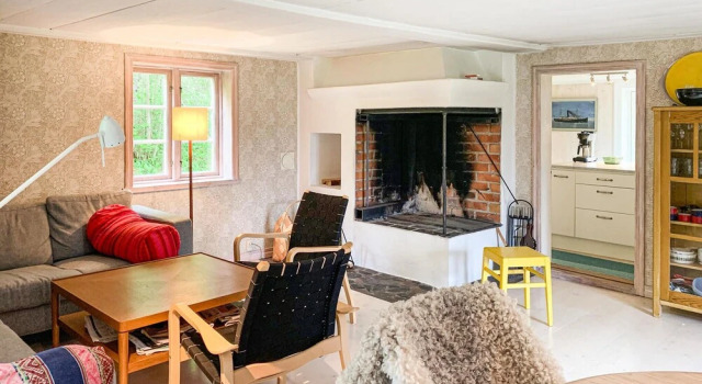 Nice Home in Grisslehamn With Sauna and 3 Bedrooms, Boek Hotel Hotels in Stockholm met parkeren, Parkeren