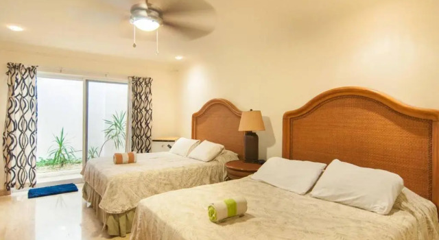 Апартаменты 3 Bedroom Suite in DT Playa del Carmen with Pool!
