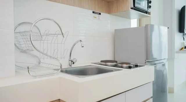 Номер Standard Comfy and Nice 1BR at Tree Park City BSD Apartment