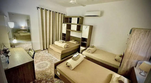 Shearing With Owner 5-bed Apartment in Sib, Забронировать Апартаменты/квартира Апартаменты Маската, Апартаменты/квартира
