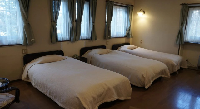 Hotel Du Miroir, Buchen Sie Hotel Tateshina 