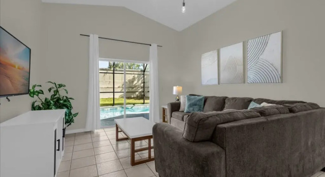3 Bedrooms 2 Bathrooms Indian Creek 2559 Bc, Забронировать Отель Отели Селебрейшн с парковкой, рядом с Mystic Dunes Golf Club, Парковка
