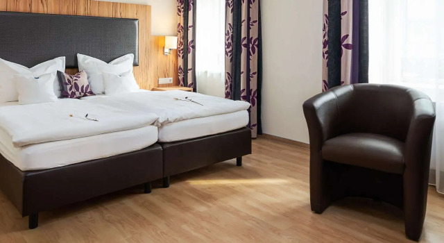 ClassicX Landhaus & Hotel - Bed & Breakfast, Забронировать Отель Гензинген земля Гессен