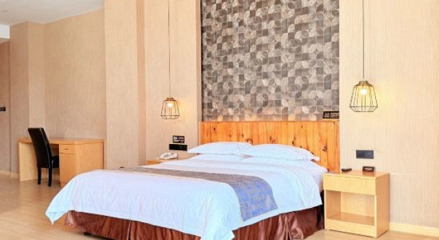 Люкс Deluxe Yunyi Urban Boutique Stay (Tonglu Central Plaza)