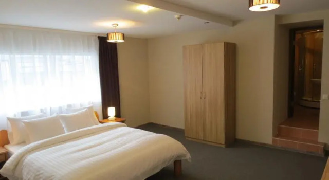 Amigo Hotel, Забронировать Хостел Хостелы Риги, рядом с Торговый центр Ориго, Хостел