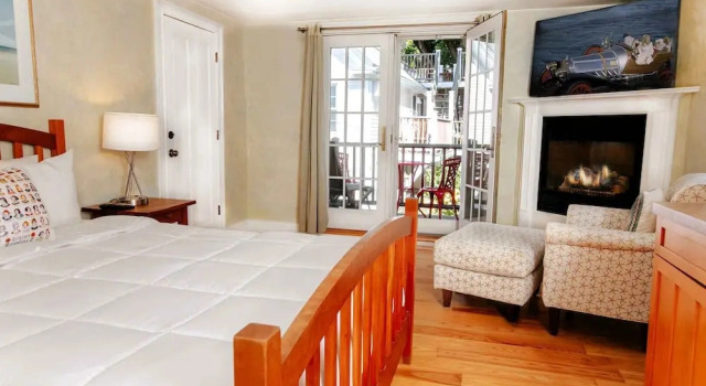 Двухместный номер Standard с балконом и с красивым видом из окна The Provincetown Hotel at Gabriels