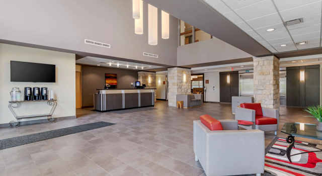 Best Western Plus Eastgate Inn & Suites, Reservar Hotel Regina Saskatchewan