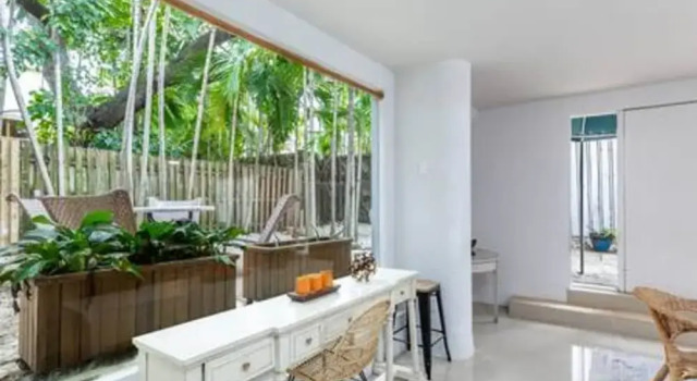 1720 Wa Kee 1B 4 Queen Beds Sleep 8 Pool Parking Wi-fi Patio