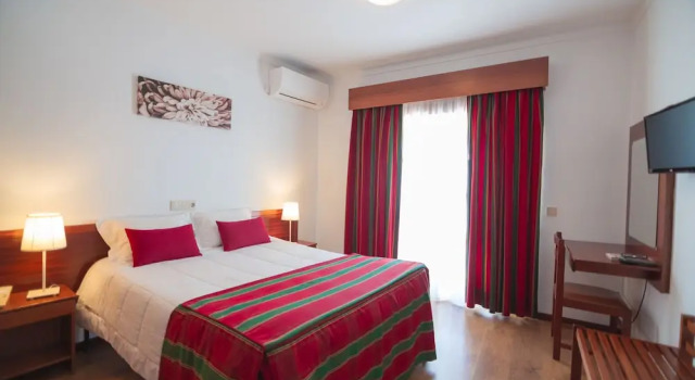Двухместный номер Standard с балконом Hotel Cristo Rei - Fatima