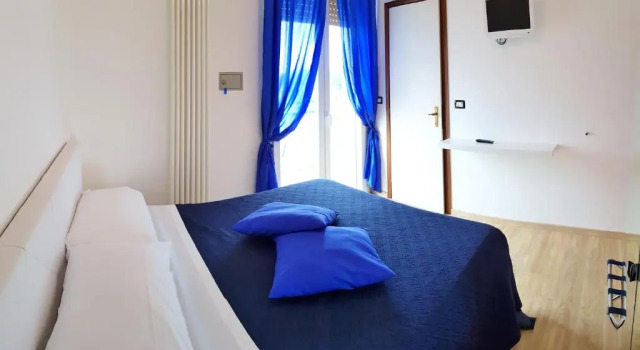 Standard- dobbelt værelse Hotel Mare Blu