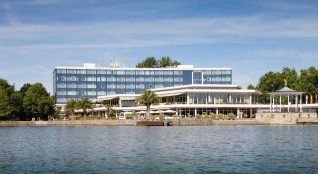 Четырёхместный номер Standard с видом на город Courtyard by Marriott Hannover Maschsee