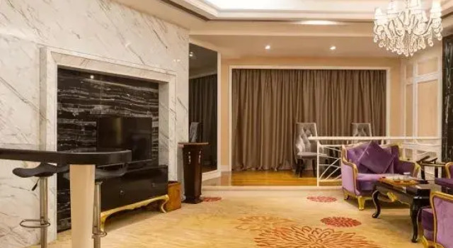 Люкс Fangzhong Holiday Hotel