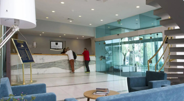 Hotel Black Tulip, Varaa Hotelli Hotellit Porto pysäköinnillä, Pysäköinti