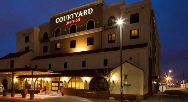 Courtyard Wichita at Old Town