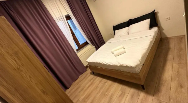 Полулюкс Roj Suite