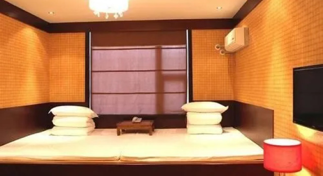 Castle Peak Bay Health Resort, Забронировать Курортный отель Бизнес-отели Шаньдун, 4* 5*