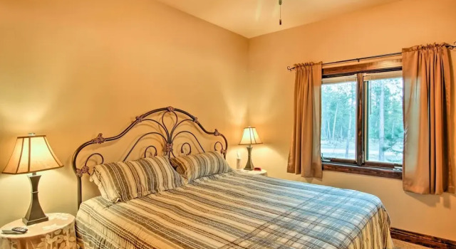 Коттедж Black Hills Getaway w/ Deck - Near Hiking Trails!