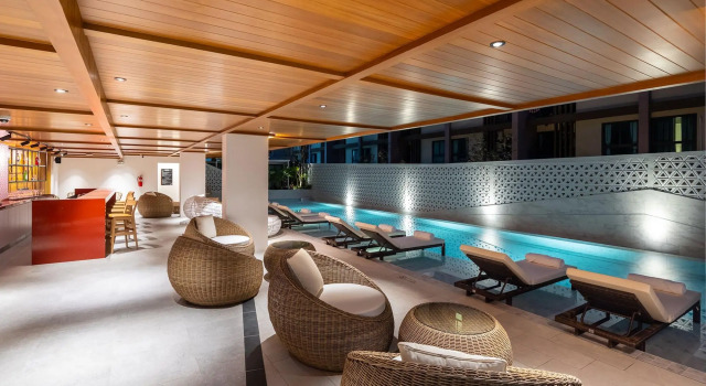 Отель Travelodge Phuket Town
