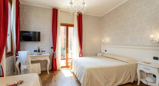 Люкс с видом на канал Charming Palace Santa Fosca