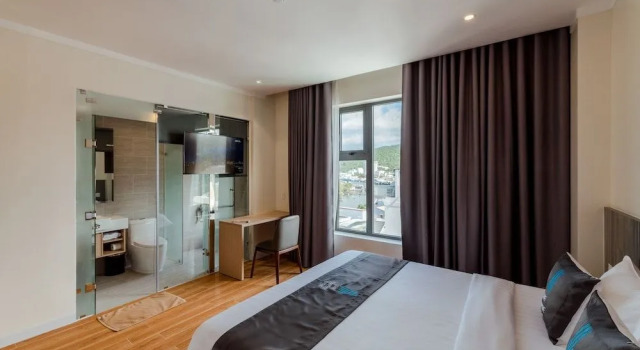 The Empire Hotel, Забронировать Отель Отели Фукуок с парковкой, рядом с Sung Hung Pagoda, Парковка