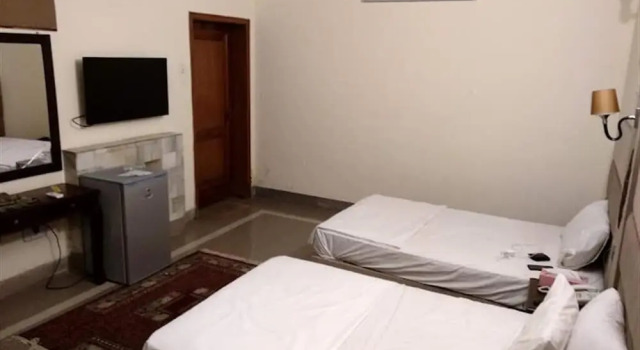 M M Palace Guest House Peshawar, Book Pension Peshawar Federally Administered Tribal Area
