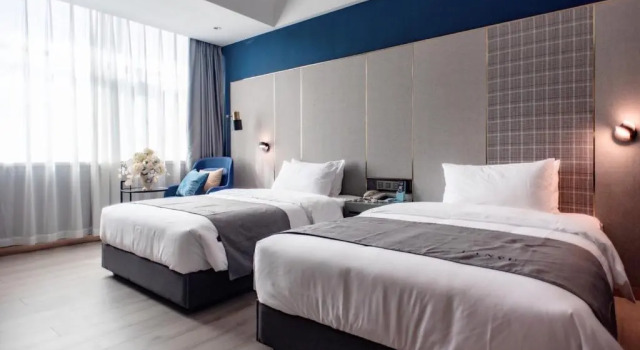Двухместный номер Standard с видом на город Lano Hotel Xinjiang BaZhou Korla City Jindu Plaza