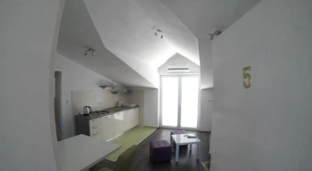 Апартаменты Apartmani Leona Rogoznica