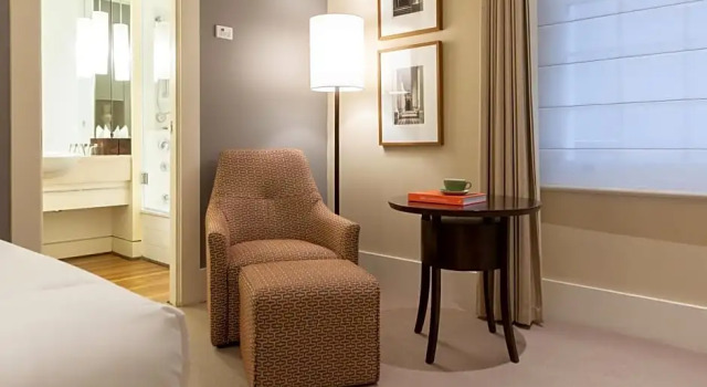 Classique chambre Hotel Lindrum Melbourne MGallery by Sofitel