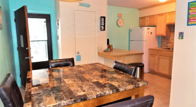 Seaside 2 Bedroom Apts