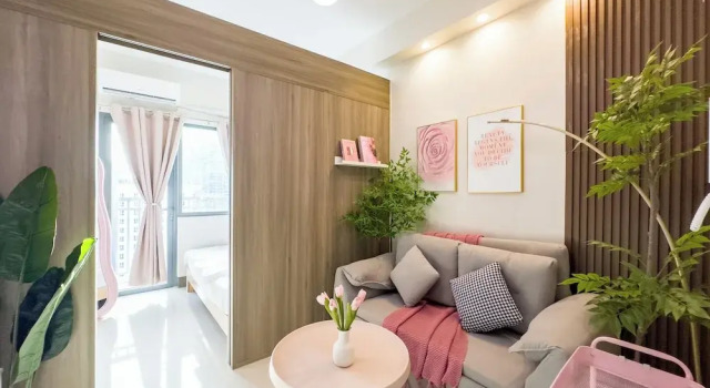 Двухместный номер Standard с балконом GemstoneBR in SMDC Fame Residences