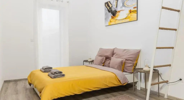 Brand new 1BR with Balcony, Varaa Hotelli Budapest Budapest