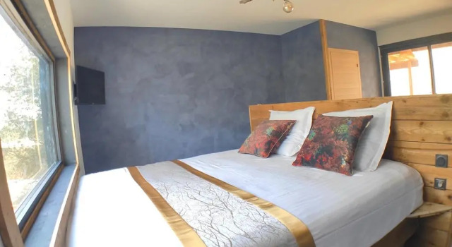 Standard Doppel Zimmer mit Poolblick Villa Occitana