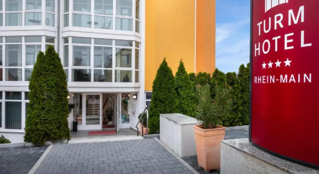Turmhotel Rhein-Main - klimatisierte Apartments, Забронировать Апартаменты/квартира Отели Драйайх с парковкой, Парковка