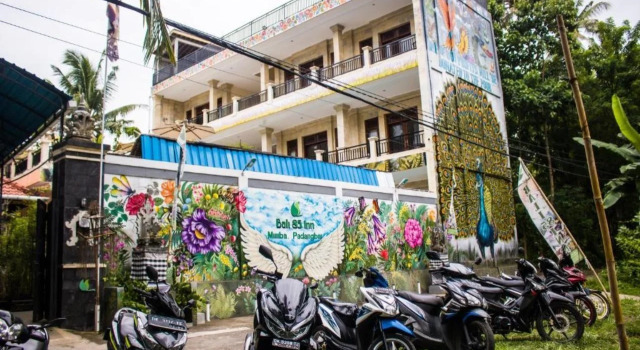 Bali 85 Beach Inn, 预订 酒店 八丹拜 卡朗阿森