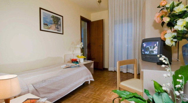 Hotel B&B Risorta, Забронировать Отель Абано-Терме 