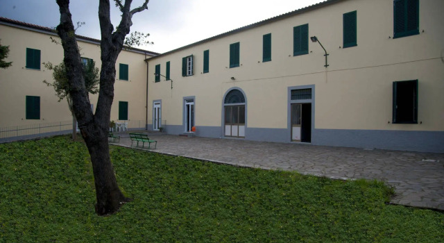 Casa San Giuseppe, Rezervovat Hotel Hotely v Elba s parkováním, Parkování