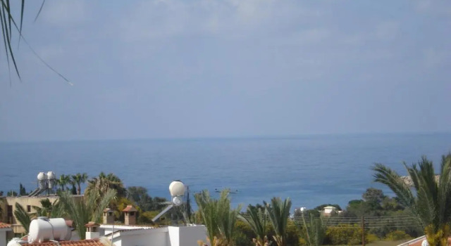 1 Bedroom Apartment with sea view Petsas Apartments