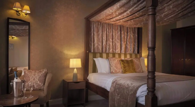 Номер Standard Royal Beacon Hotel