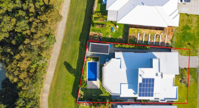 The Doggy Beach House - with Heated Pool in Pottsville, Забронировать Отель Потсвилл Tweed Coast, рядом с Pottsville Beach