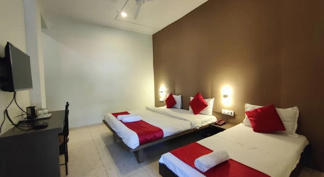Номер Deluxe c 1 комнатой с балконом и с красивым видом из окна Rain Raga Resort