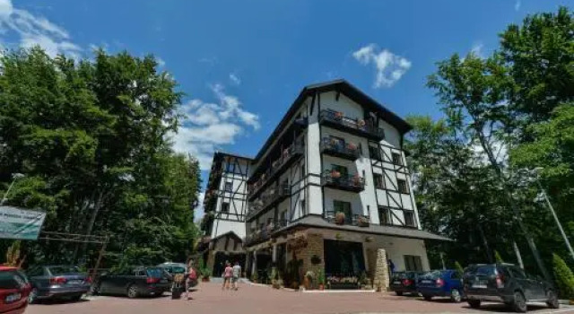 Hotel Posada Vidraru, Rezerwuj Hotel Hotele w Arges z basenem, Basen