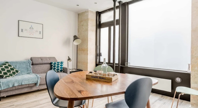 Stunning Apartment Near Eiffel Tower, Забронировать Апартаменты/квартира 7-й округ: Дом Инвалидов Париж, рядом с Станция метро Solférino