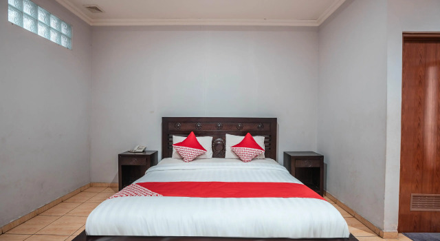 Standard Doppel Zimmer Super OYO 686 Bunga Karang Hotel