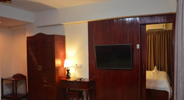 Семейный номер Deluxe City Star Hotel