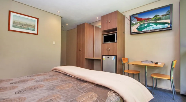 Номер Deluxe Bright Motor Inn