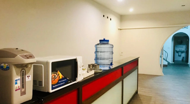 Mr Travel Hostel