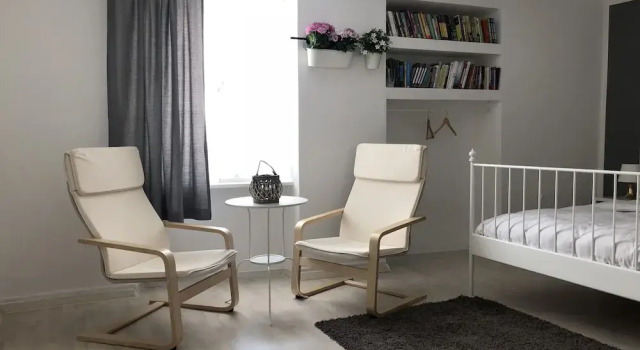 Hostel Sleeping Beauty, Забронировать Хостел Хостелы Любляна, рядом с Железнодорожный вокзал Любляны, Хостел