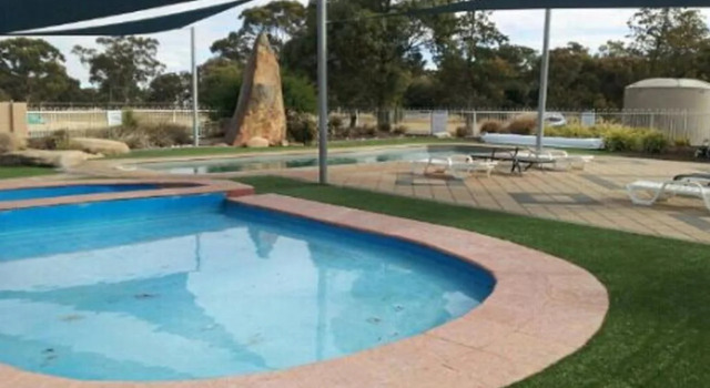 Horsham Holiday Park, Book Hotel Hotels in Grampians with Parking, Parking