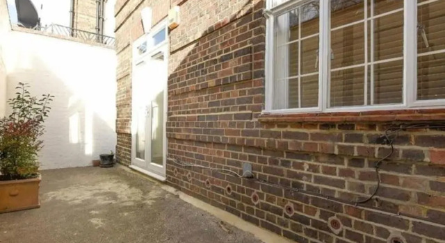 Апартаменты 2 Bedroom Apartment just off Kings Road