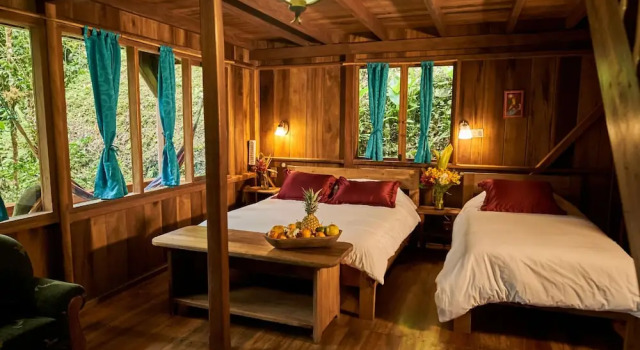 Семейное бунгало с 2 комнатами Casa Divina Eco Lodge